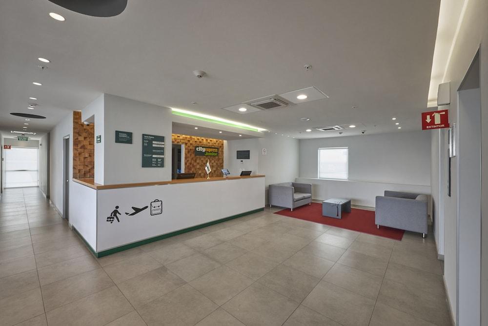 City Express Junior By Marriott Juarez Consulado Exterior photo