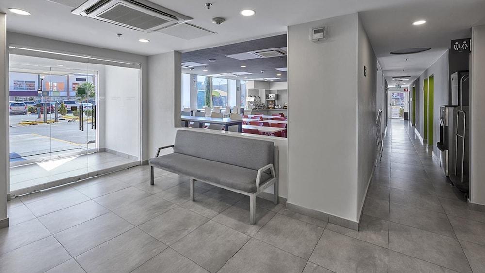 City Express Junior By Marriott Juarez Consulado Exterior photo