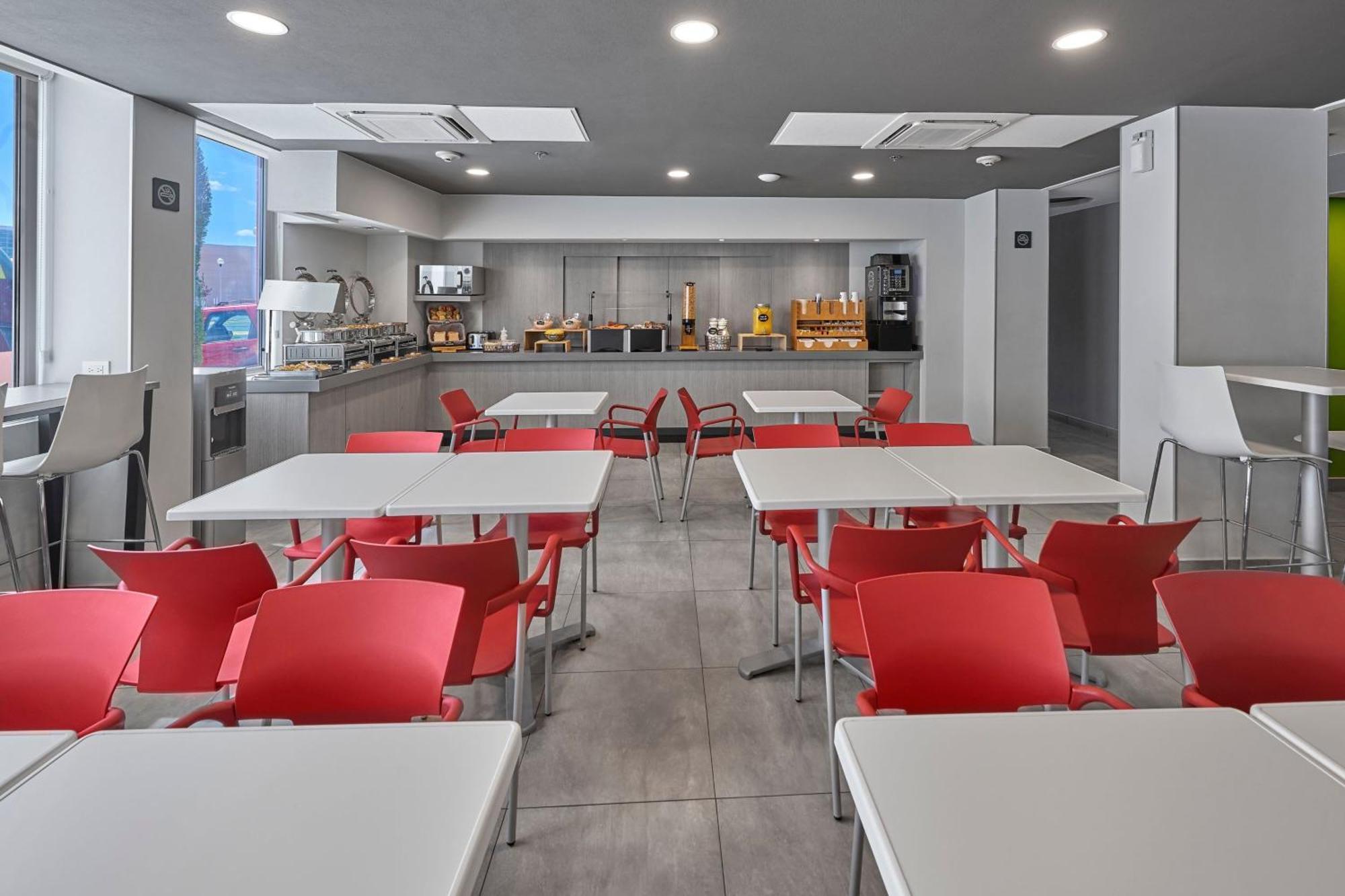 City Express Junior By Marriott Juarez Consulado Exterior photo