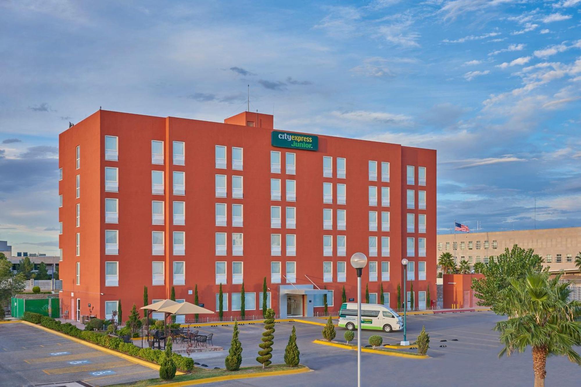 City Express Junior By Marriott Juarez Consulado Exterior photo