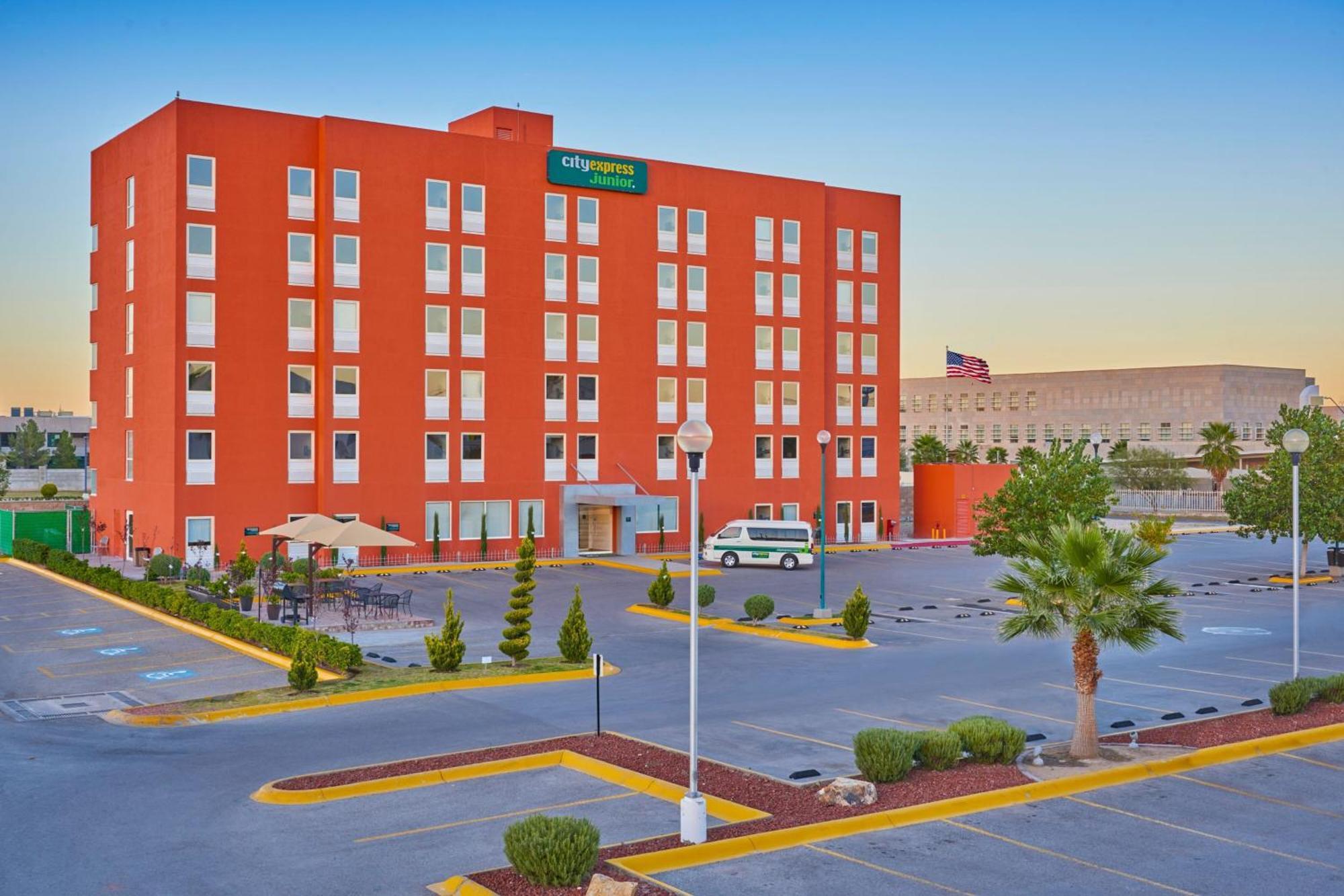 City Express Junior By Marriott Juarez Consulado Exterior photo