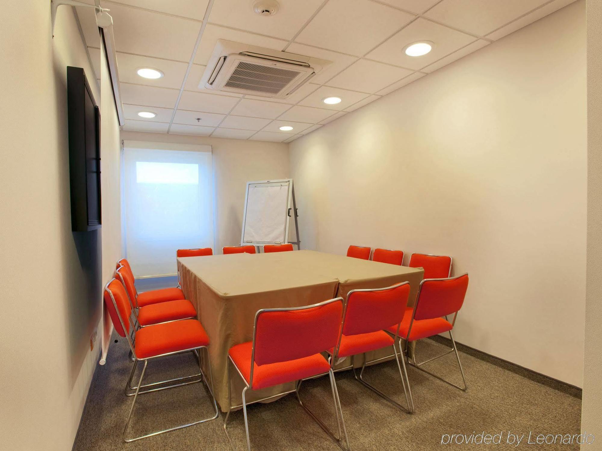 City Express Junior By Marriott Juarez Consulado Exterior photo