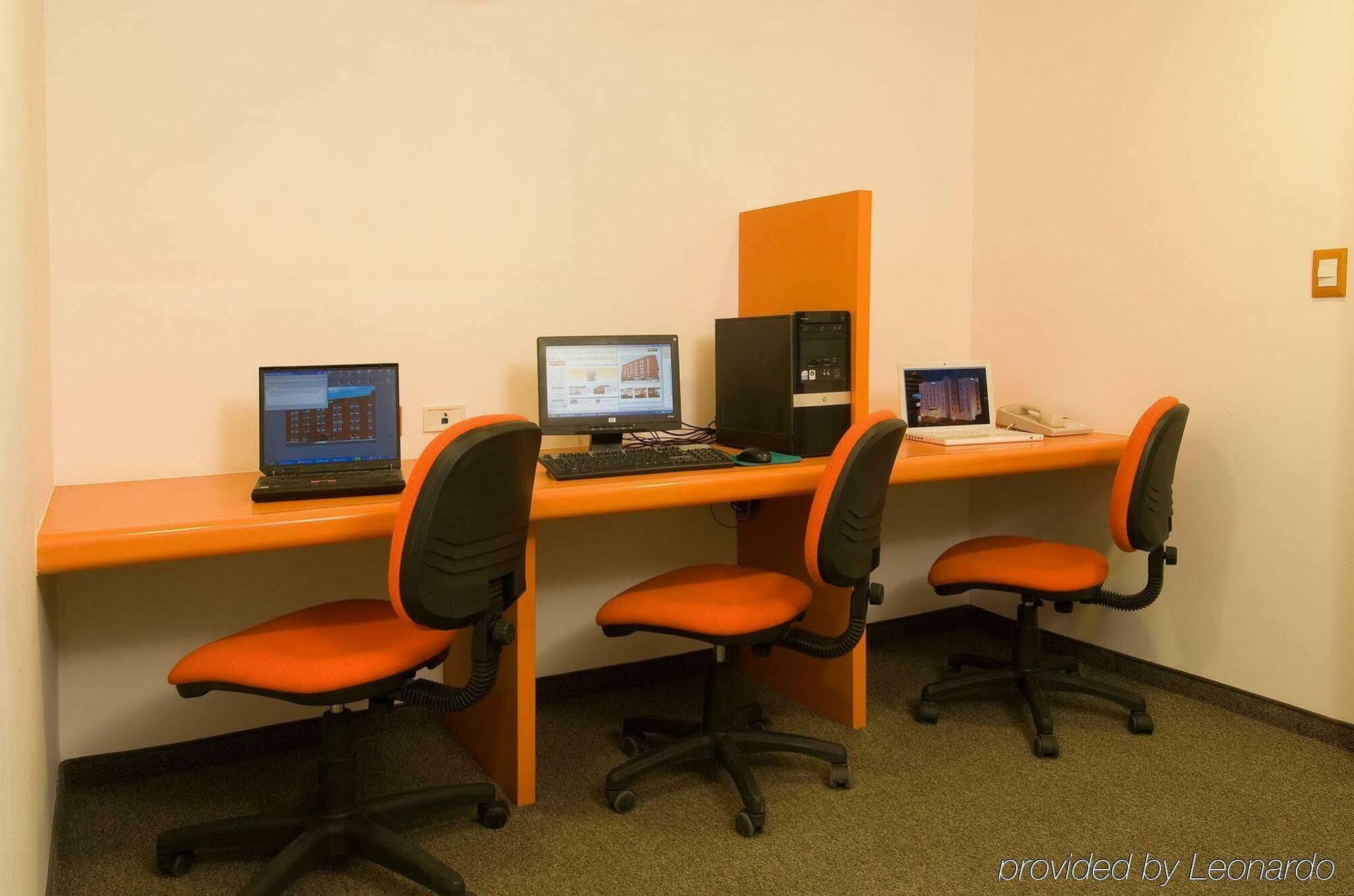 City Express Junior By Marriott Juarez Consulado Exterior photo
